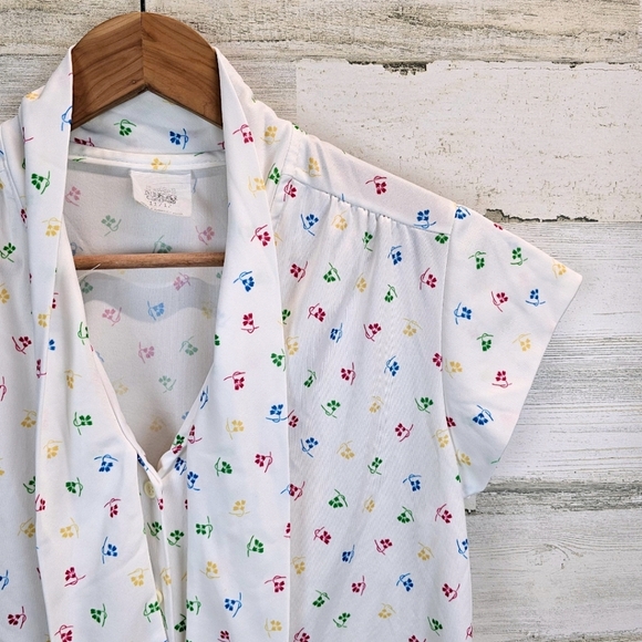 VTG 1970s Floral Bowtie Button Up Blouse Sz Small White Retro Tradwife Whimsical - Picture 12 of 16